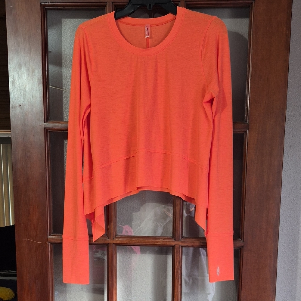 Women's Long-Sleeve Crop Tee in Bright Orange